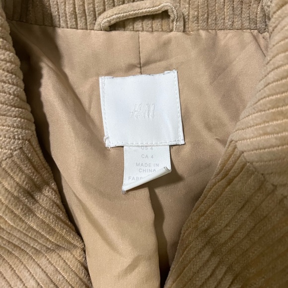 H&M Blazer - Picture 3 of 4